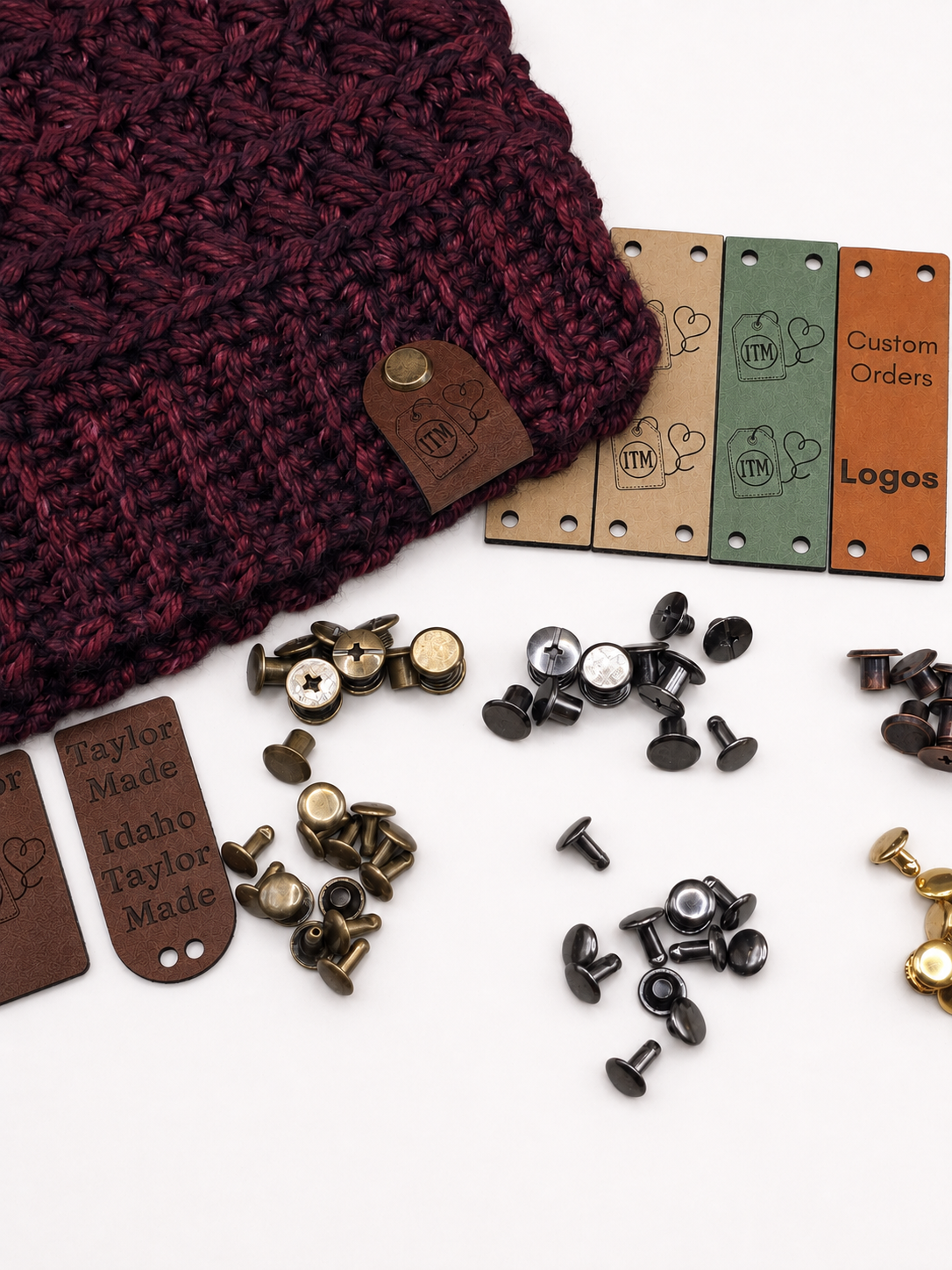 Custom Heritage Faux Leather Fold-Over Tags – 0.85 × 2.50 in